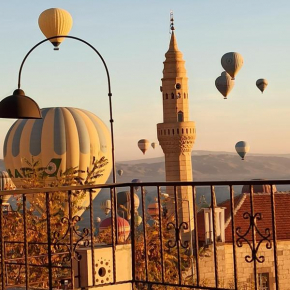 Alice in Cappadocia